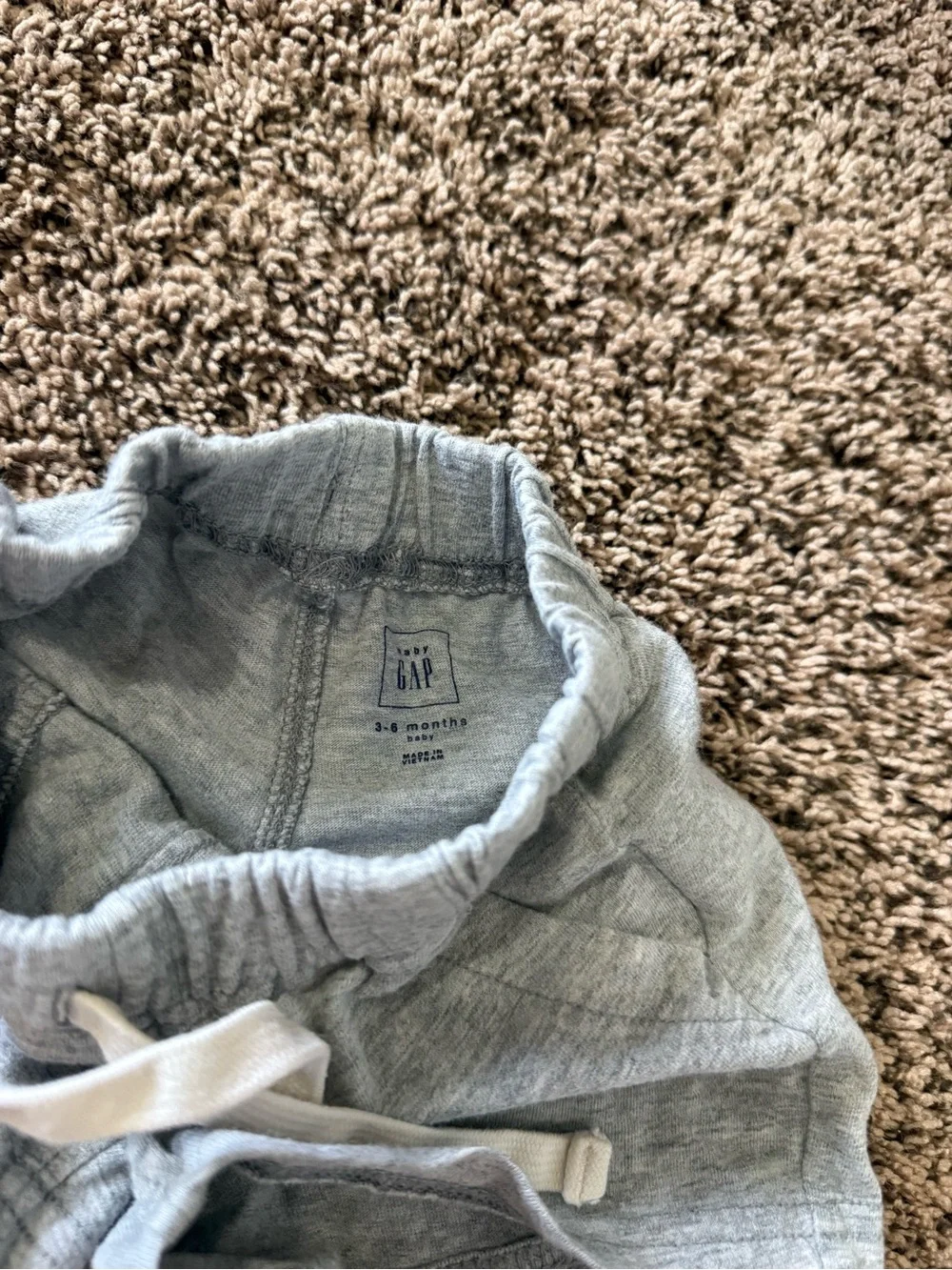 Gap 3-6 month  grey shorts